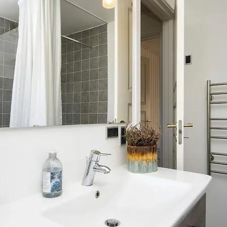 4 Star In Ronde-by Traum بيت للعطل *